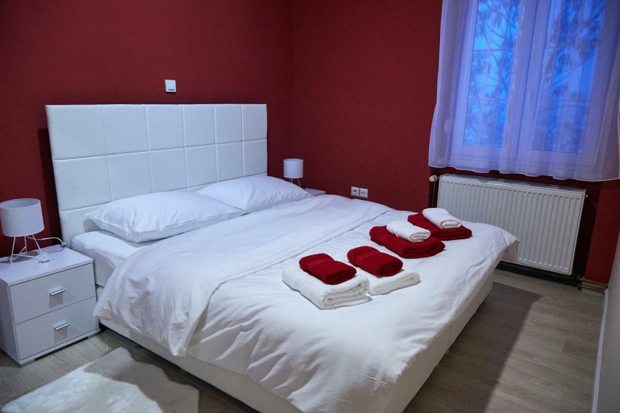 Station Apartment Osijek Exterior photo